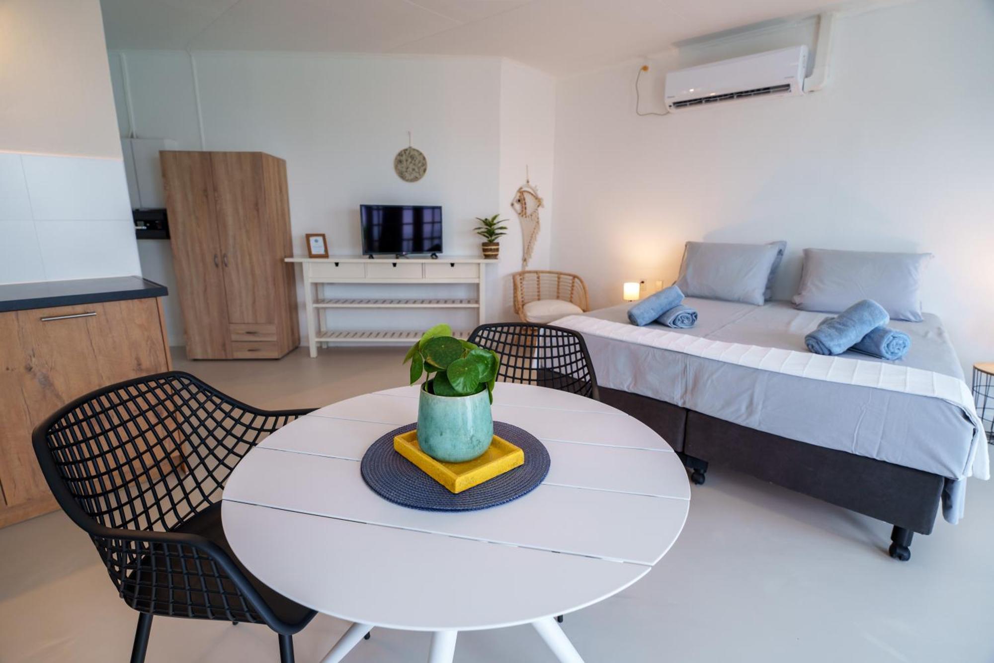 Waterside Apartments يلمستاد المظهر الخارجي الصورة